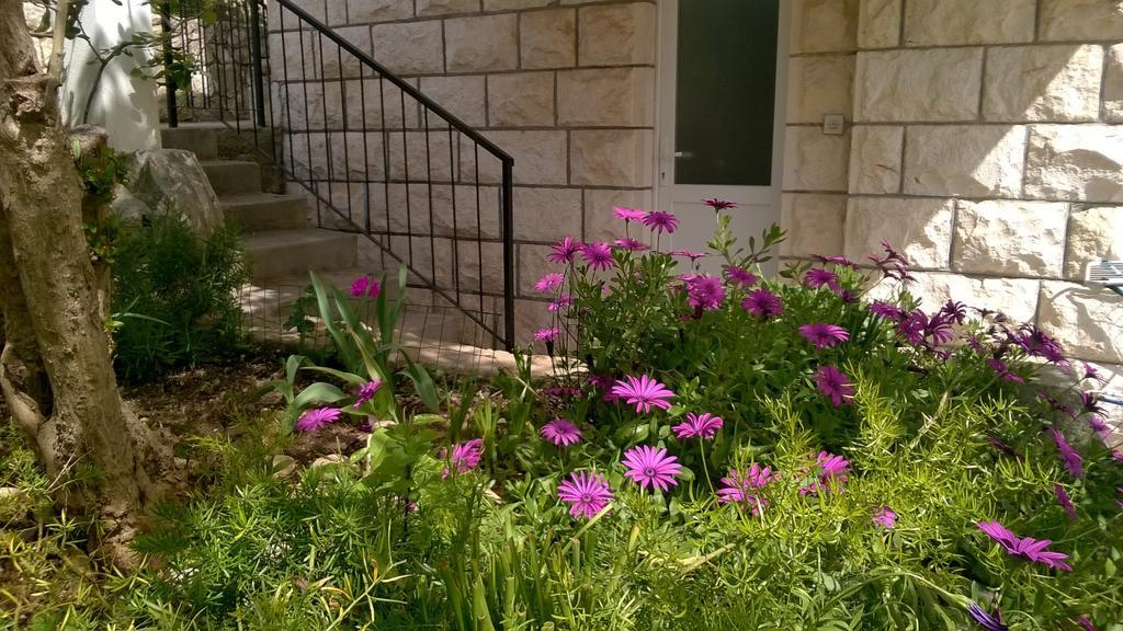 Cozy New Flat For 2 Or 3 Appartement Hvar Town Buitenkant foto