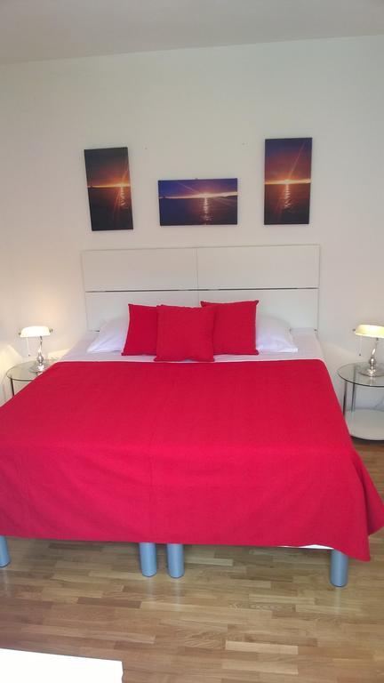 Cozy New Flat For 2 Or 3 Appartement Hvar Town Buitenkant foto