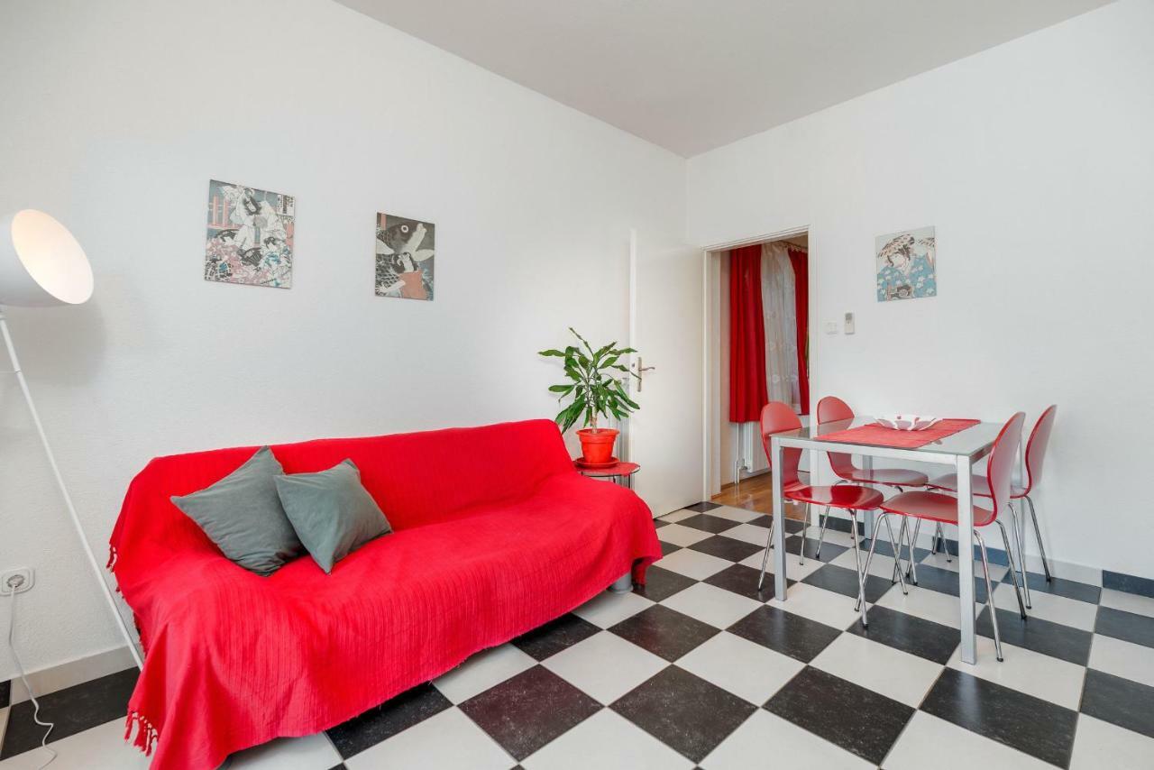 Cozy New Flat For 2 Or 3 Appartement Hvar Town Buitenkant foto